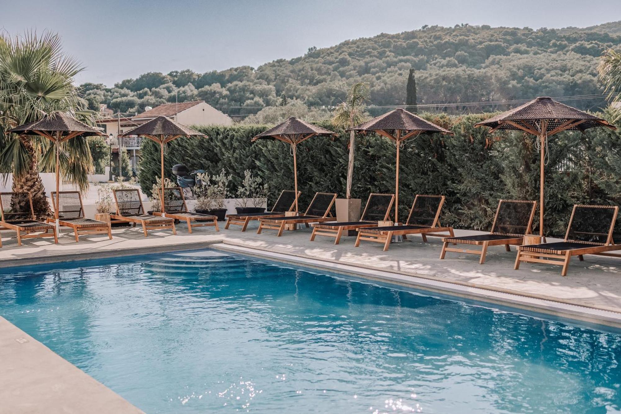 Olive Grove Suites Boutique Hotel Moraitika Zewnętrze zdjęcie