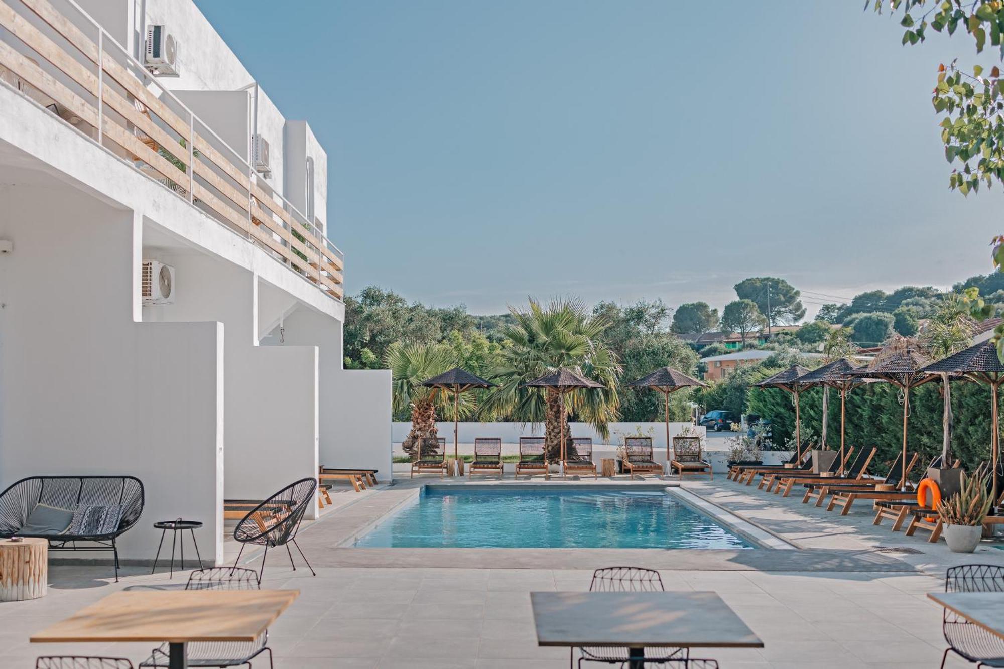 Olive Grove Suites Boutique Hotel Moraitika Zewnętrze zdjęcie